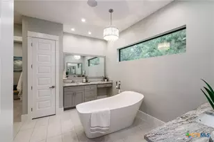 27914 Bogen Rd, New Braunfels, TX 78132 - Photo 23