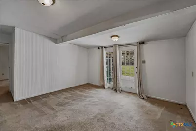 226 Thornton Street, Gonzales, TX 78629 - Photo 27