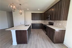 1985 Mercer St, Nolanville, TX 76559 - Photo 15