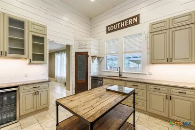 604 Saint Michael Street, Gonzales, TX 78629 - Photo 15