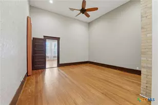 604 St Michael St, Gonzales, TX 78629 - Photo 25