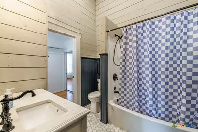 604 Saint Michael Street, Gonzales, TX 78629 - Photo 21