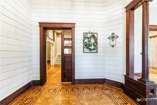 604 St Michael St, Gonzales, TX 78629 - Photo 17