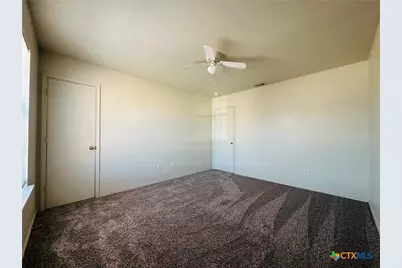 304 Creek Street #D, Copperas Cove, TX 76522 - Photo 5