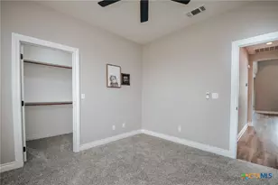 508 Townhall Ln, Victoria, TX 77904 - Photo 17