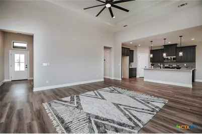 508 Town Hall Lane, Victoria, TX 77904 - Photo 5