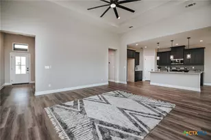 508 Townhall Ln, Victoria, TX 77904 - Photo 5