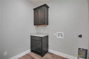 508 Townhall Ln, Victoria, TX 77904 - Photo 23