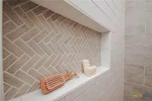 508 Townhall Ln, Victoria, TX 77904 - Photo 33