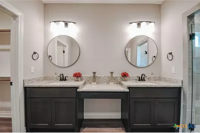 508 Town Hall Lane, Victoria, TX 77904 - Photo 29