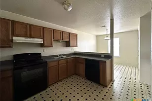 2801 Cantabrian Dr, Killeen, TX 76542 - Photo 5