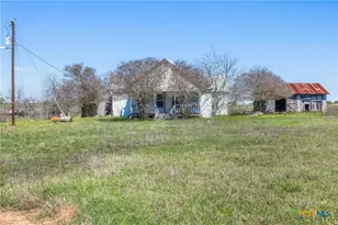 128 Co Rd 214, Hallettsville, TX 77964 - Photo 11