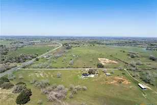 128 Co Rd 214, Hallettsville, TX 77964 - Photo 3