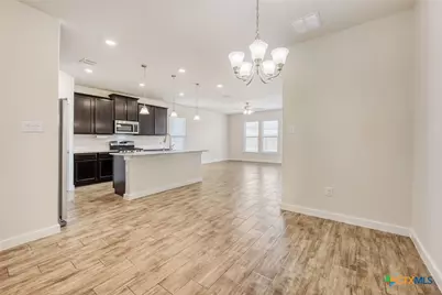 14615 Running Wolf, San Antonio, TX 78245 - Photo 5