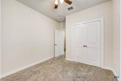 14615 Running Wolf, San Antonio, TX 78245 - Photo 21