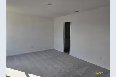 168 Wolf Crest Boulevard, Seguin, TX 78155 - Photo 7