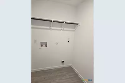 168 Wolf Crest Boulevard, Seguin, TX 78155 - Photo 5