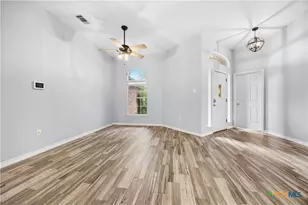 513 Skyline Dr, Copperas Cove, TX 76522 - Photo 3