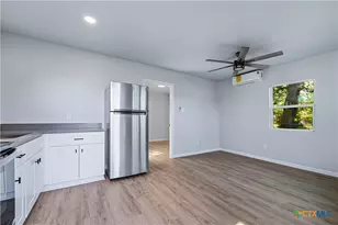 263 S Grape Ave, New Braunfels, TX 78130 - Photo 35