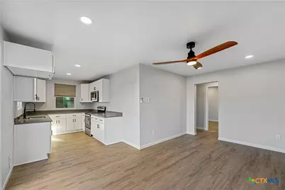 263 S Grape Avenue, New Braunfels, TX 78130 - Photo 17