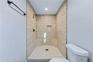 263 S Grape Ave, New Braunfels, TX 78130 - Photo 27