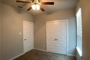 354 Creekside Curve, New Braunfels, TX 78130 - Photo 15