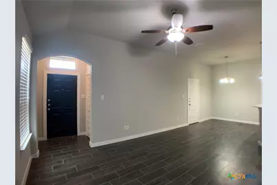 354 Creekside Curve, New Braunfels, TX 78130 - Photo 3