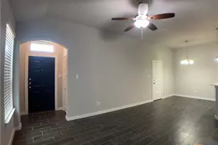 354 Creekside Curve, New Braunfels, TX 78130 - Photo 3