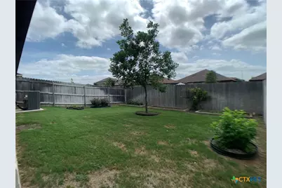 354 Creekside Curve, New Braunfels, TX 78130 - Photo 19