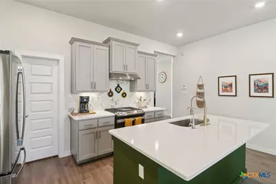 1935 Scare Crow, New Braunfels, TX 78130 - Photo 9