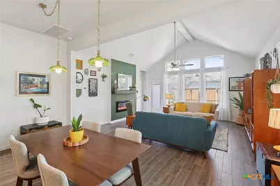 1935 Scare Crow, New Braunfels, TX 78130 - Photo 9