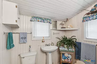 842 Burkett Drive, Seguin, TX 78155 - Photo 15