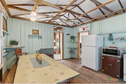 842 Burkett Drive, Seguin, TX 78155 - Photo 9