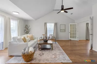 2002 E Young Avenue, Temple, TX 76501 - Photo 5