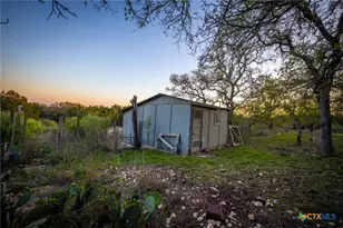 1285 Mission Valley Rd, New Braunfels, TX 78132 - Photo 15