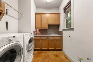 289 Mariposa Loop, New Braunfels, TX 78132 - Photo 43