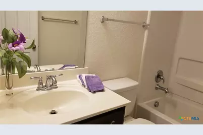 1509 Cap Ridge Peak, New Braunfels, TX 78130 - Photo 7