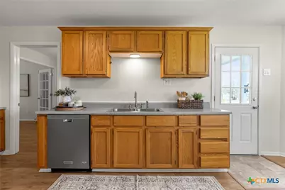 2002 E Young Avenue, Temple, TX 76501 - Photo 15