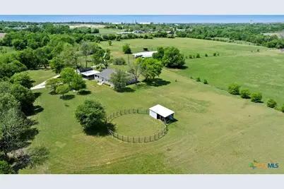 2002 E Young Avenue, Temple, TX 76501 - Photo 21