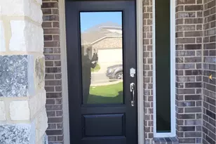 1233 Fox Wing Wy, New Braunfels, TX 78132 - Photo 3