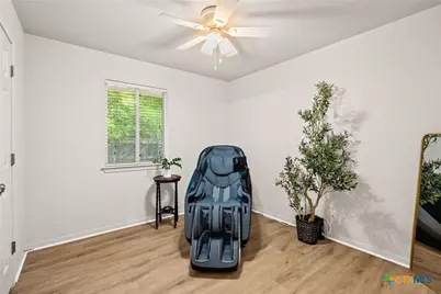 8 Hawthorn Court, Belton, TX 76513 - Photo 9