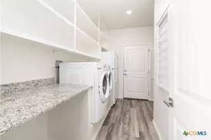 102 Carley Ct, Little River Academy, TX 76554 - Photo 7