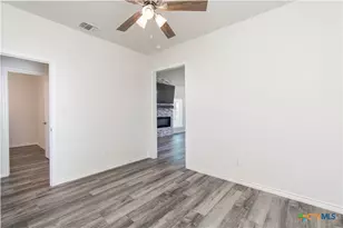 102 Carley Ct, Little River Academy, TX 76554 - Photo 17