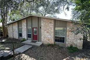 904 Dale St, San Marcos, TX 78666 - Photo 1