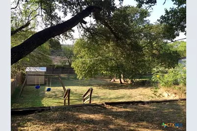 904 Dale Street, San Marcos, TX 78666 - Photo 11