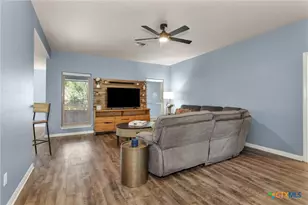 1906 Round Table, New Braunfels, TX 78130 - Photo 7