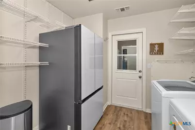 1906 Round Table, New Braunfels, TX 78130 - Photo 33