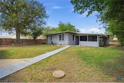 1225 N Unicorn Avenue, New Braunfels, TX 78130 - Photo 21