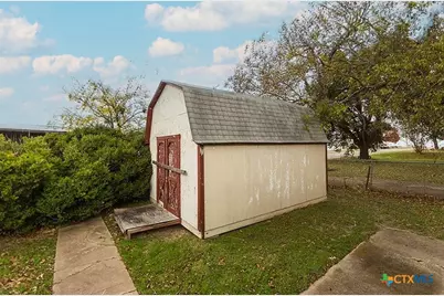 111 S 33rd Street, Temple, TX 76504 - Photo 9