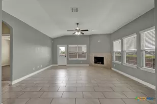 757 Cornflower Ct, New Braunfels, TX 78130 - Photo 17